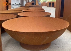 Samostatně stojící rezavý ohniště pro zahradní dekorace Ohniště z Corten Steel Wood Hořící mísa