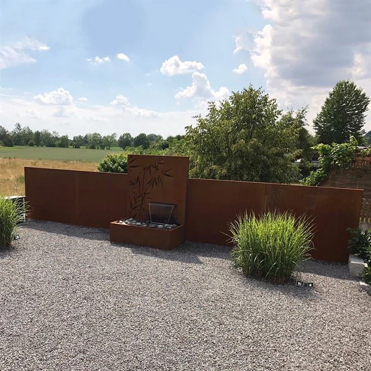 Moderní velká venkovní zahradní kovová obdélníková vodní fontána z oceli Corten